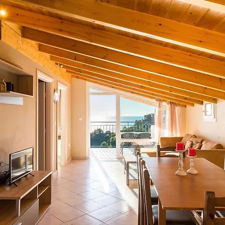 Luxury Loft - Beach, Corfu Διαμέρισμα *