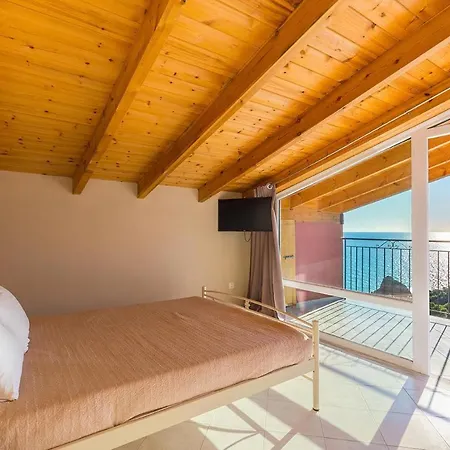 Luxury Loft - Beach, Corfu Διαμέρισμα *